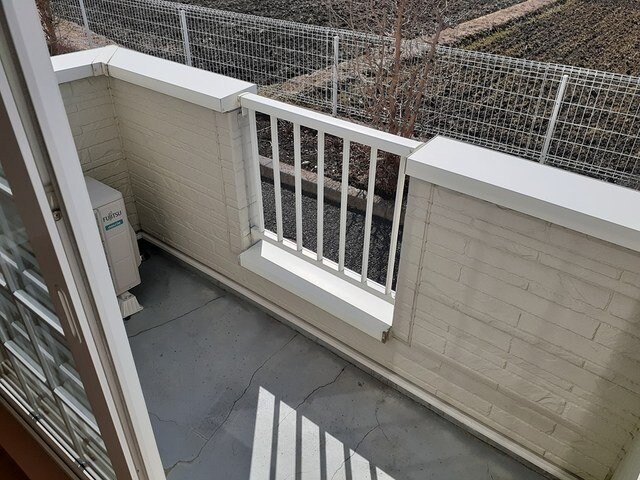 物件内観写真19　(広々としたバルコニーです)