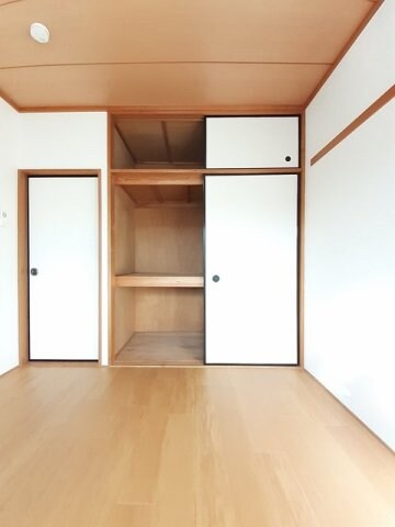 物件内観写真16　(収納があります)