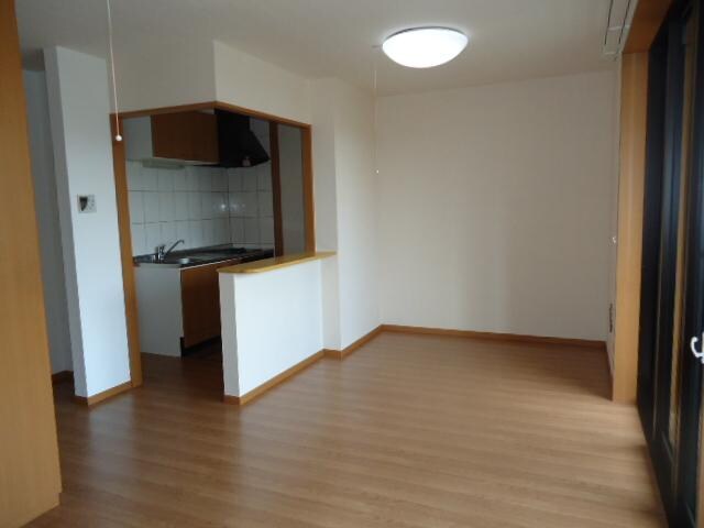 物件内観写真9　(リビング)