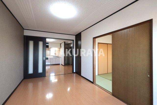 物件内観写真9　(2025年4月撮影。)