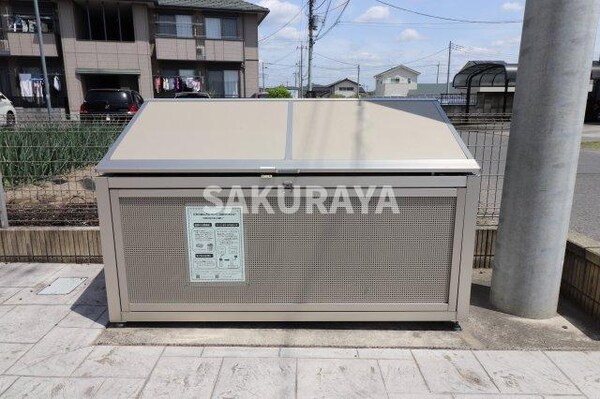 建物設備(ゴミステーション)