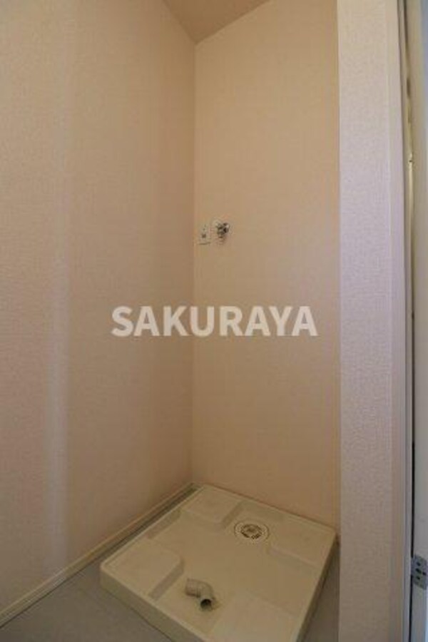 洗面・脱衣所(2019年撮影。現況と異なる場合がございます。)