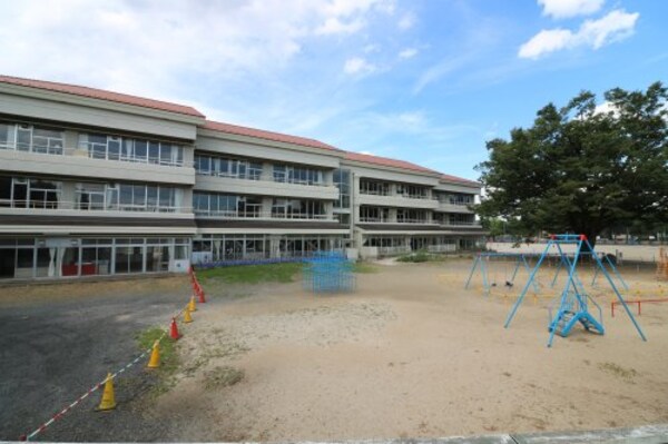 周辺環境(足利市立けやき小学校 1675m)