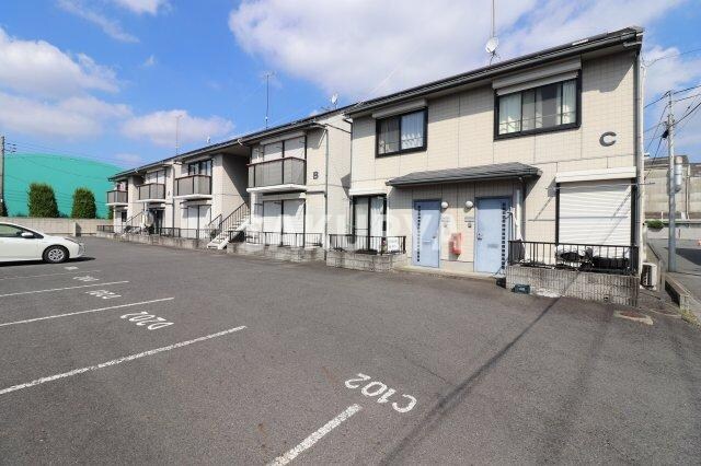 物件外観写真1　(現況と異なる場合があります。)