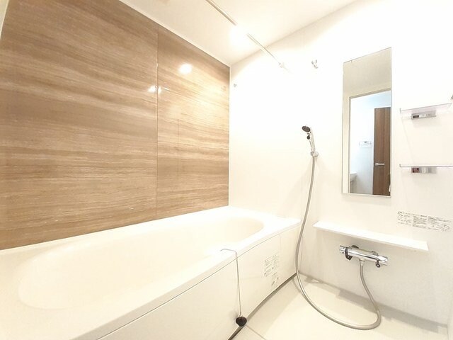 物件内観写真11　(日々の暮らしに欠かせないお風呂です)