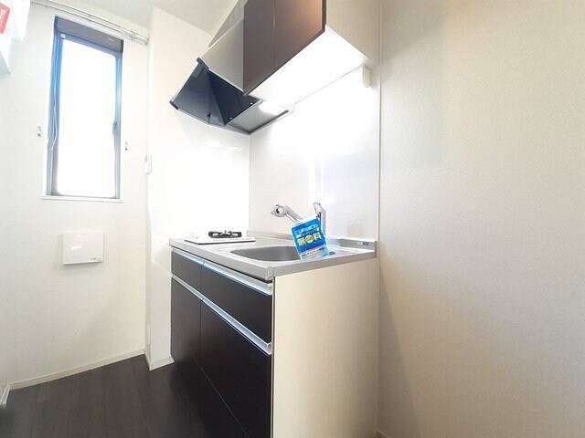 物件内観写真10　(キッチンでお料理をお楽しみください)