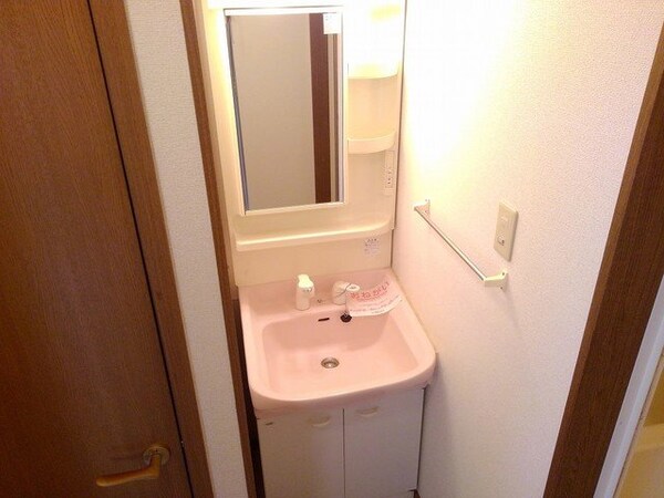 洗面・脱衣所(コンパクトで使いやすい洗面所)