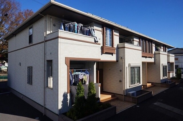 物件外観写真1　(おしゃれな外観です)