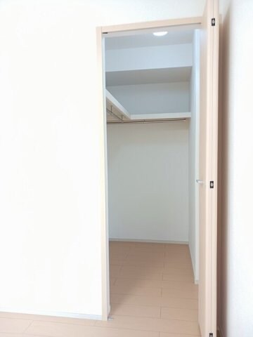 物件内観写真16　(収納があります)