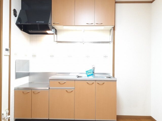 物件内観写真10　(キッチンでお料理をお楽しみください)