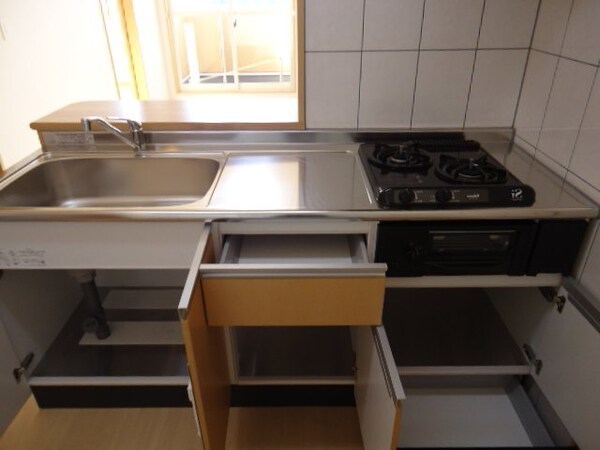 収納(キッチン収納下部)