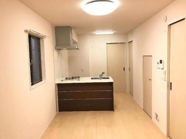 物件内観写真12　(リビング)