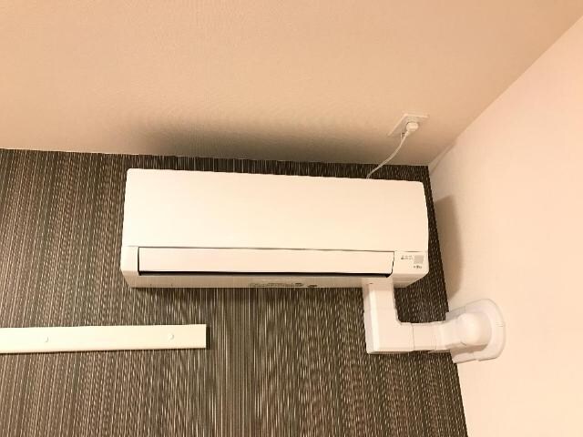 物件内観写真23　(洋室エアコン)