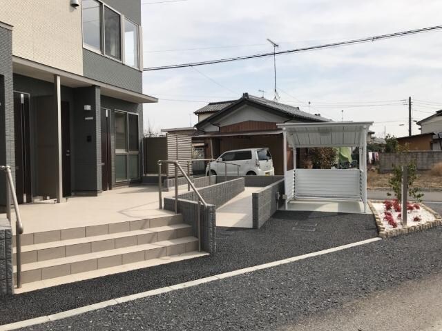 物件外観写真3　(外観写真（昼）)