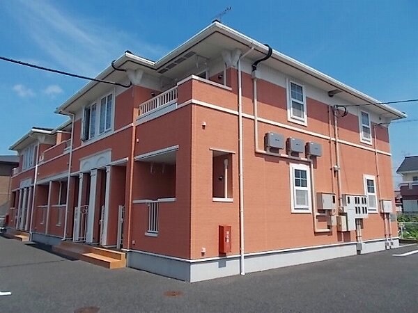 物件外観写真1　(外観も気になるポイント)