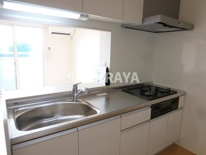 物件内観写真5　(システムキッチンです。)