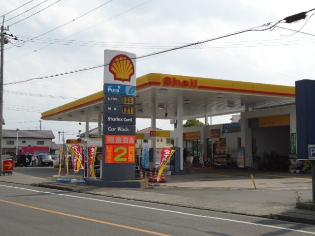 物件外観写真4　(昭和シェル石油北プラザまで617ｍ)