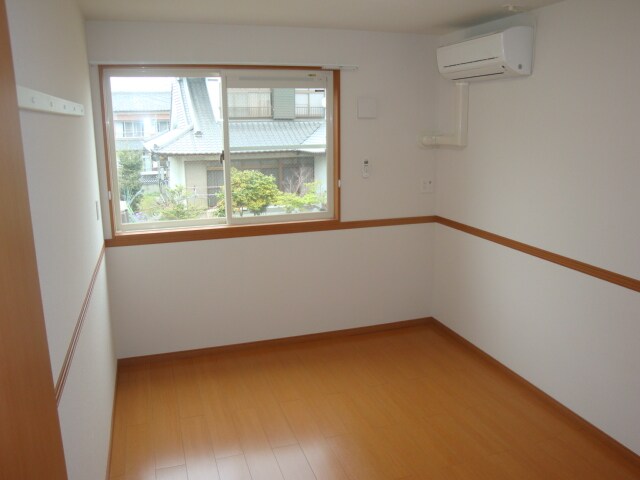 物件内観写真6　(北側洋室)