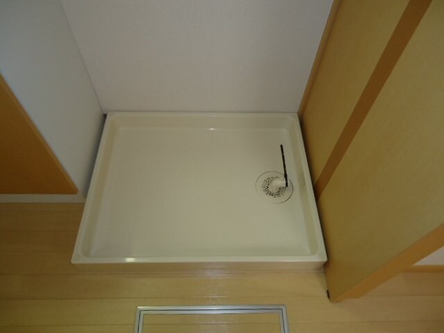 物件内観写真24　(洗濯機置場)