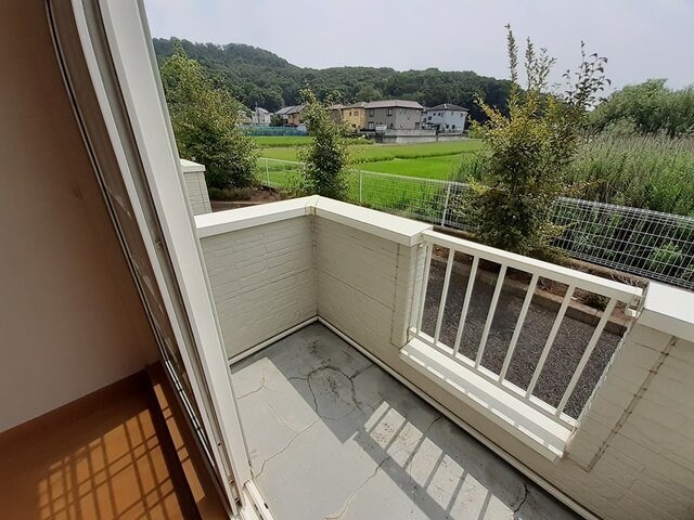 物件内観写真19　(落ち着いた時間を過ごせるバルコニーです)