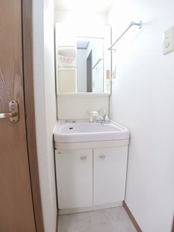 洗面・脱衣所(脱衣スペースもあります)