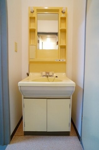 物件内観写真16　(洗面所です)