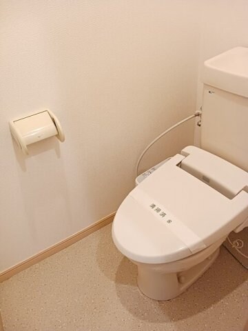 物件内観写真17　(トイレも気になるポイント)