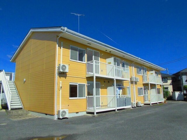 物件外観写真1　(建物外観を気になさる方へ、見た目の良い物件です)