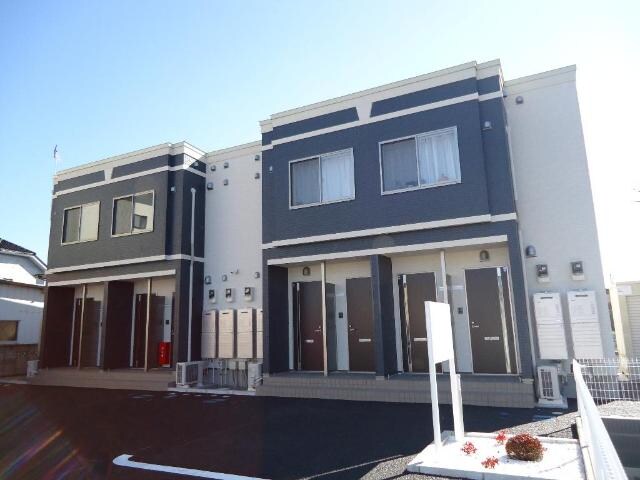 物件外観写真1　(外観写真（昼）)