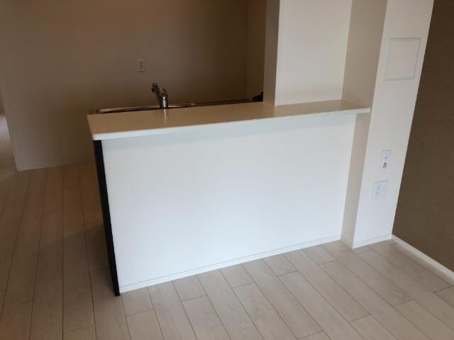 物件内観写真10　(カウンター)