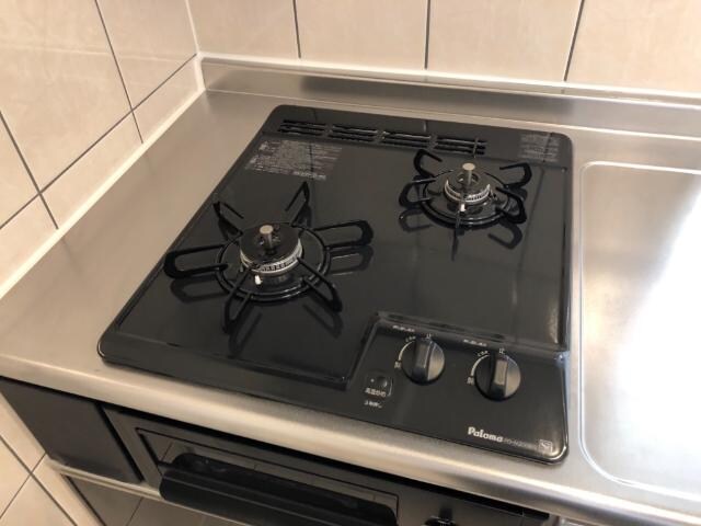 物件内観写真19　(2口ガスコンロ)