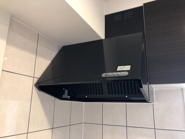 物件内観写真20　(換気扇)