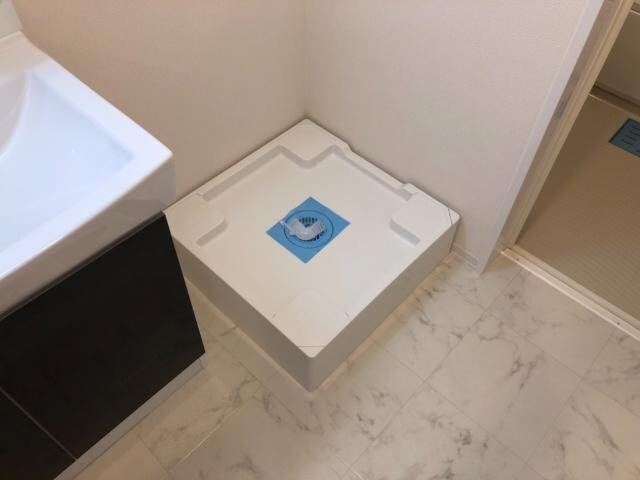 物件内観写真24　(洗濯機置場)