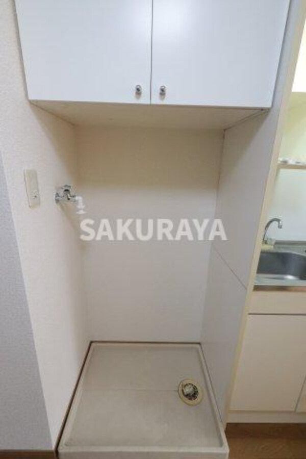建物設備(洗濯機置き場。2025年6月撮影。)