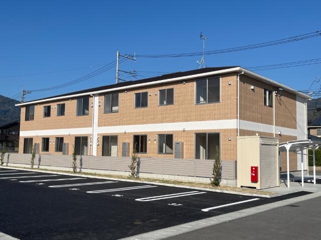 物件外観写真2　(同型タイプ)