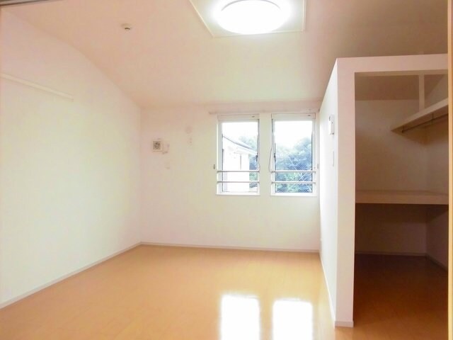 物件内観写真12　(おしゃれな内装です)