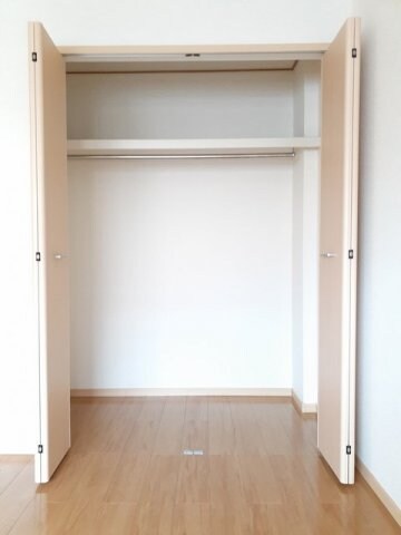 物件内観写真16　(大きなものも収納できそうです)