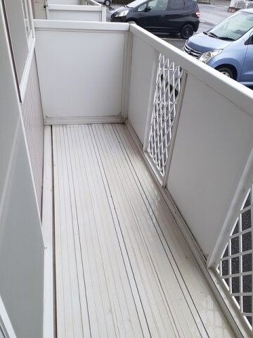 物件内観写真19　(広々としたバルコニーです)