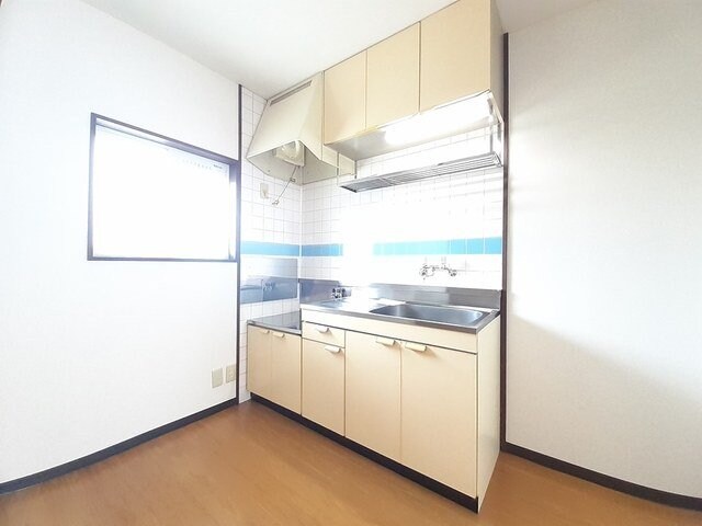 物件内観写真10　(お料理しやすいキッチンです)