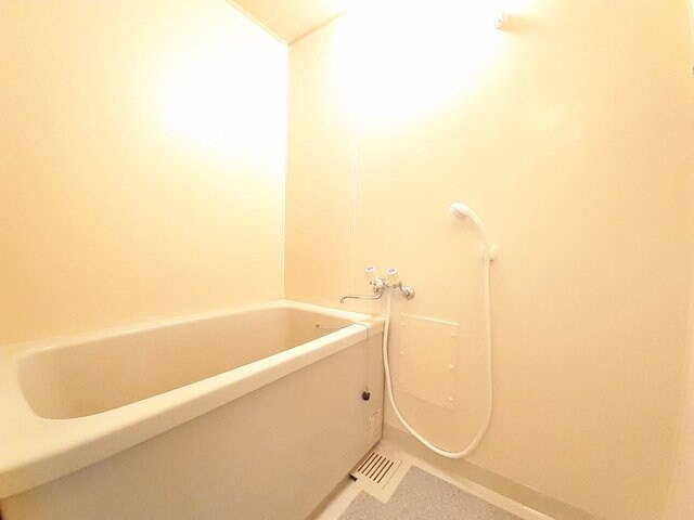 物件内観写真11　(お風呂です)