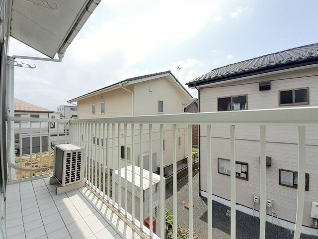 物件内観写真19　(広々としたバルコニーです)