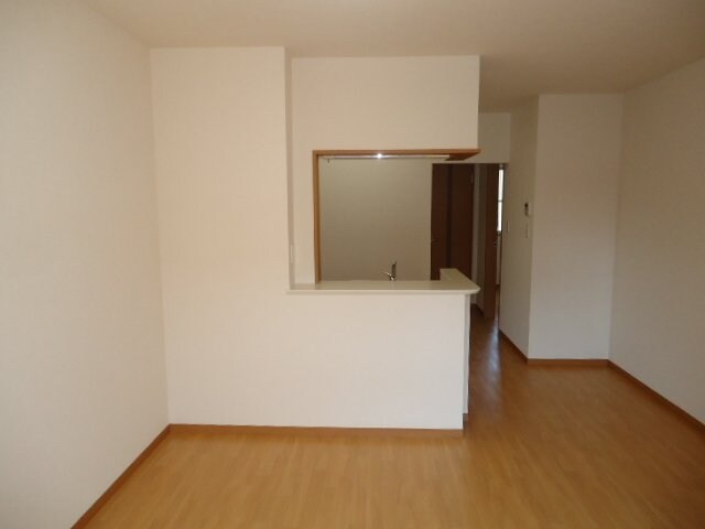 物件内観写真9　(リビング)