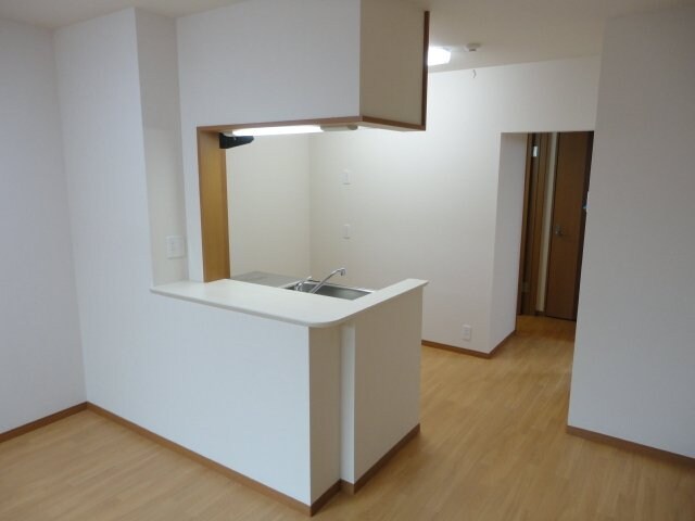 物件内観写真11　(カウンターキッチン)