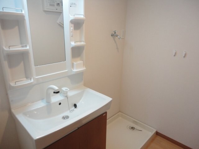 物件内観写真17　(脱衣所)