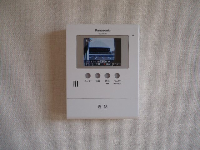 物件内観写真24　(カメラ付インターホン)