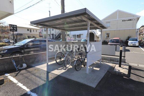 建物設備(駐輪場)