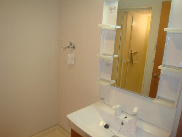 物件内観写真7　(洗髪洗面化粧台)