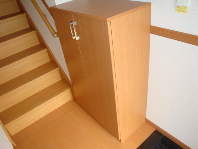 物件内観写真13　(シューズボックス)