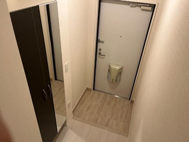 物件内観写真21　(玄関)