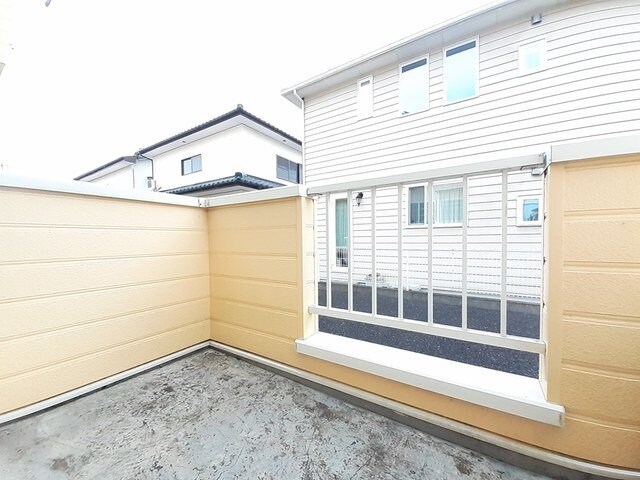 物件内観写真19　(陽当たり良好なバルコニーです)